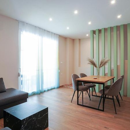 Odyssey Residences 2 خانيا المظهر الخارجي الصورة