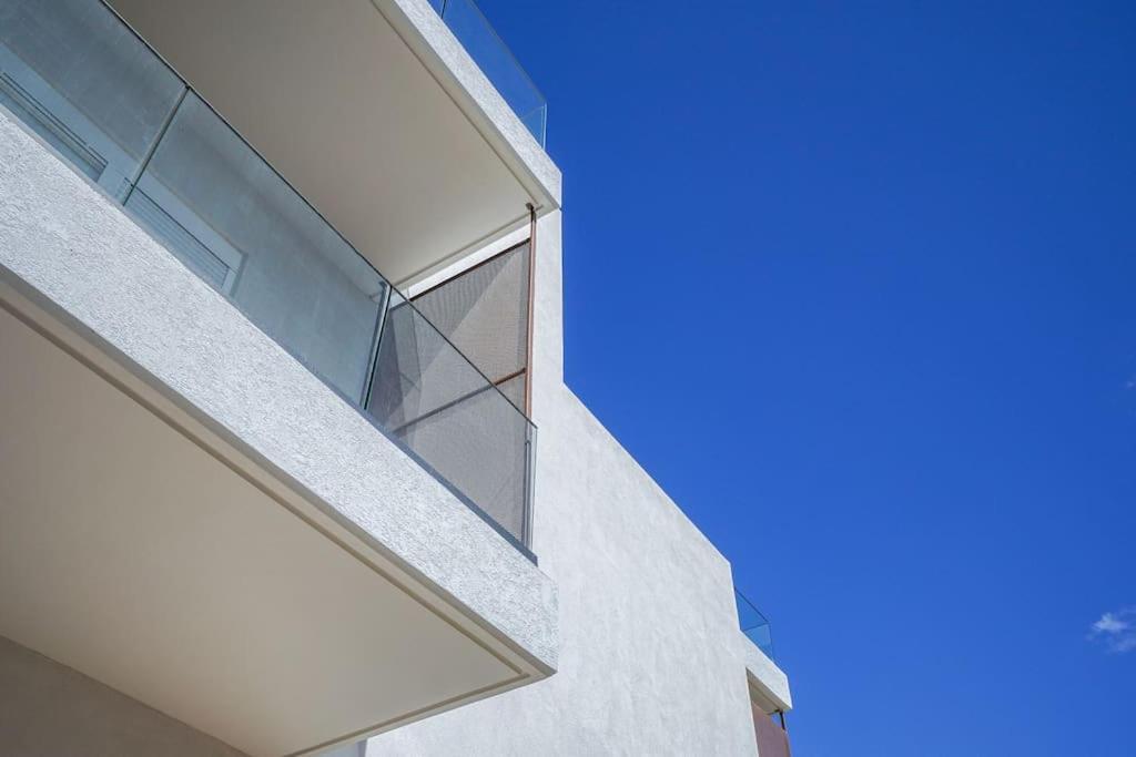 Odyssey Residences 2 خانيا المظهر الخارجي الصورة
