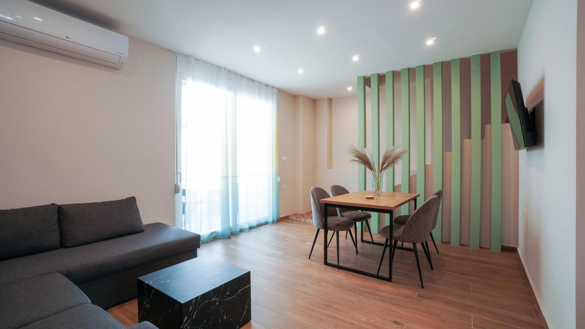Odyssey Residences 2 خانيا المظهر الخارجي الصورة